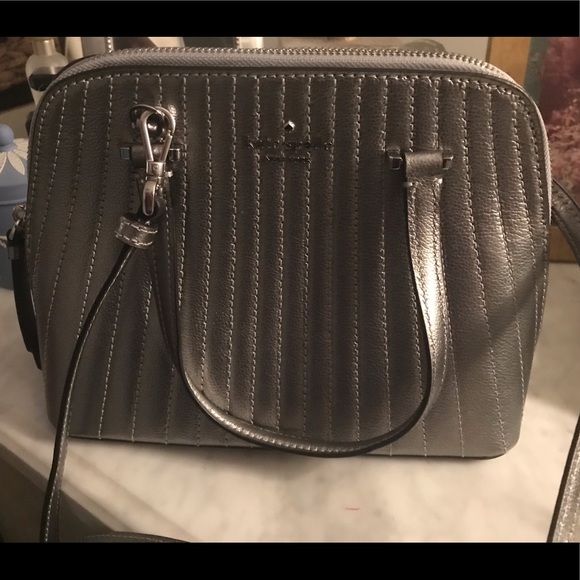 kate spade Handbags - NWOT-Kate Spade silver stitched shoulder/handbag